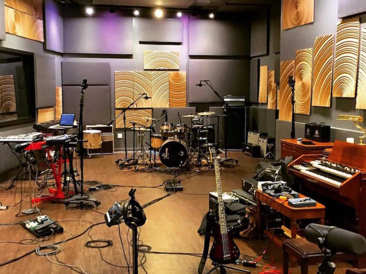 Equipment for Recording Studios & Voice Overs
